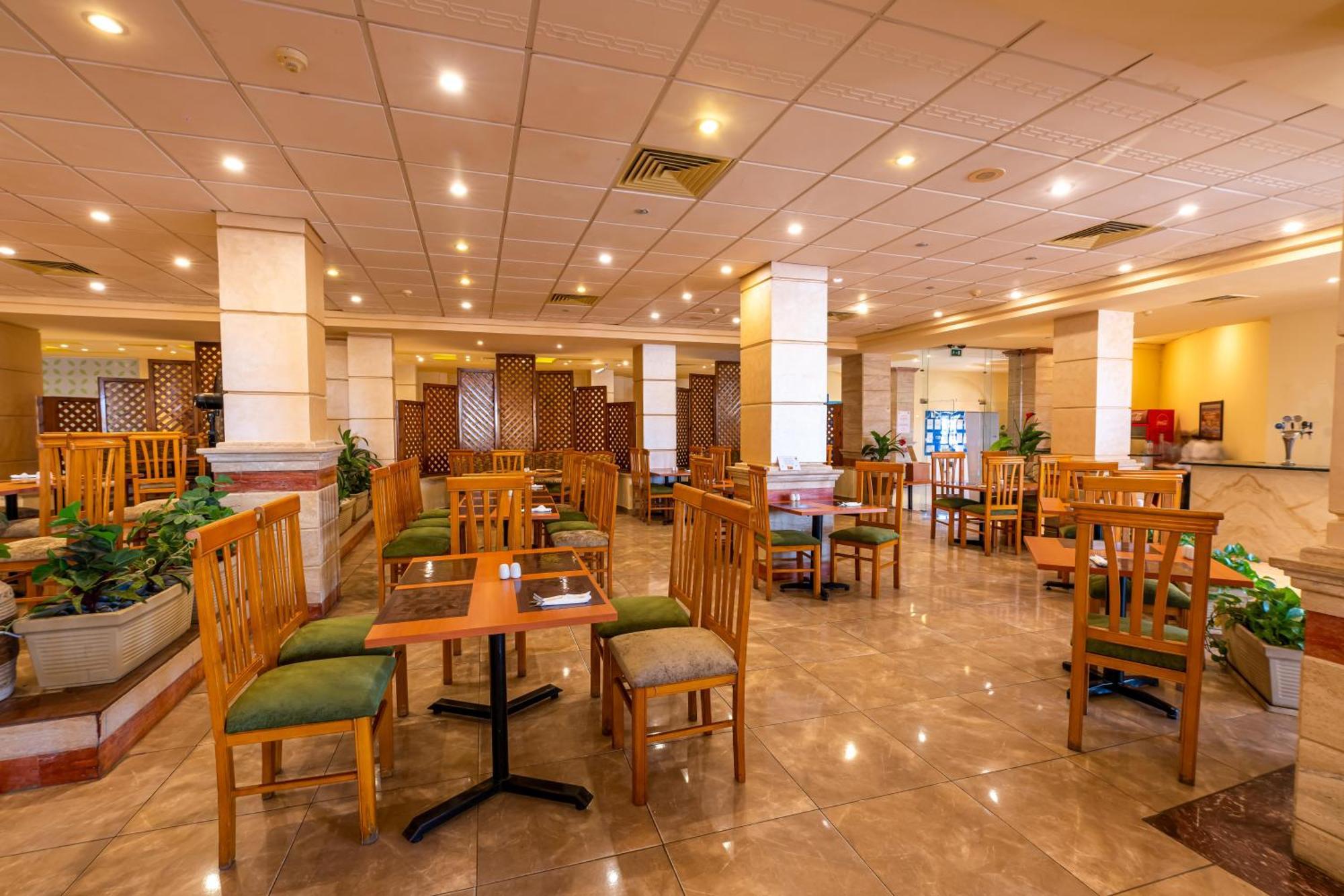 Akassia Swiss Resort El Qoseir Екстериор снимка