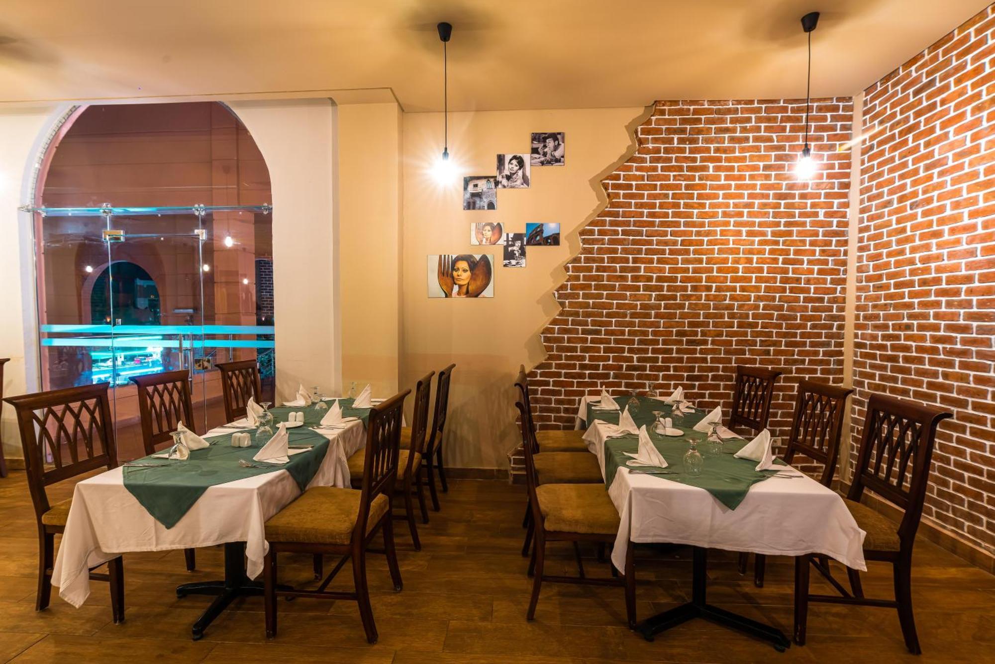Akassia Swiss Resort El Qoseir Екстериор снимка